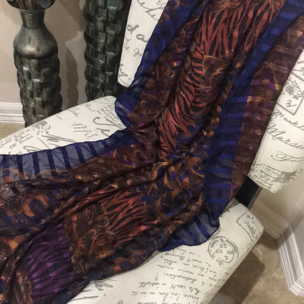 Wrap - Picture 2 of 4